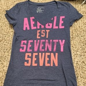 American Eagle V-neck tee